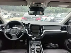 2021 Volvo S60 T4 Luxury, белый — фото 10