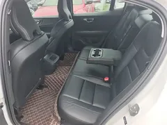 2021 Volvo S60 T4 Luxury, белый — фото 17