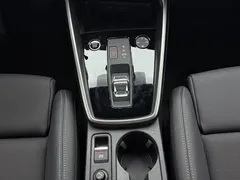 2022 Audi A3 Sportback 35 TFSI Fashion Sport, белый — фото 9