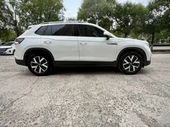 2023 Volkswagen Tayron 280TSI 2WD Plus, белый — фото 7