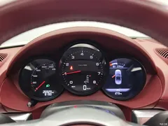 2022 Porsche 718 Boxster 2.0T — фото 7