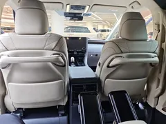 2024 Toyota Vellfire Crown Hybrid 2.5L Supreme Executive, чёрный — фото 10