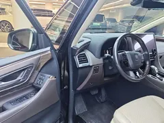 2024 Toyota Vellfire Crown Hybrid 2.5L Supreme Executive, чёрный — фото 15