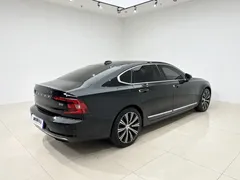 2023 Volvo S90, чёрный — фото 6
