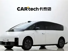 2024 Li Auto MEGA Ultra, белый — фото 13