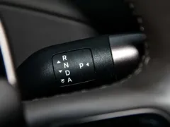 2024 Li Auto MEGA Ultra, белый — фото 21