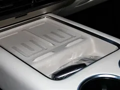 2024 Li Auto MEGA Ultra, белый — фото 22