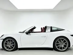 2024 Porsche 911 Targa 4 3.0T, белый — фото 3