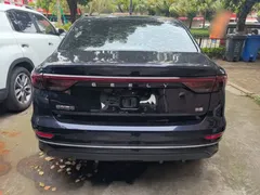 2022 Geely Emgrand 1.5L CVT, синий — фото 6