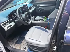 2022 Geely Emgrand 1.5L CVT, синий — фото 15