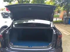 2022 Geely Emgrand 1.5L CVT, синий — фото 19