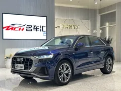 2021 Audi Q8 55 TFSI, синий — фото 1