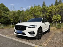 2021 Volvo XC60 4WD Sport, белый — фото 1