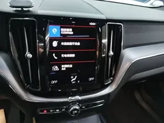 2021 Volvo XC60 4WD Sport, белый — фото 9