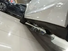 2021 Volvo XC60 4WD Sport, белый — фото 21