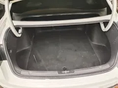 2023 Geely Preface 2.0TD Premium, белый — фото 10