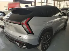 2023 Geely Atlas L 2.0TD DCT Premium — фото 7