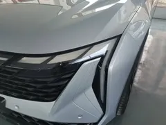 2023 Geely Atlas L 2.0TD DCT Premium — фото 24