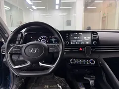 2021 Hyundai Elantra 1.5L CVT GLX Elite, синий — фото 15
