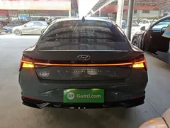2022 Hyundai Elantra 1.5L CVT LUX Premium — фото 6