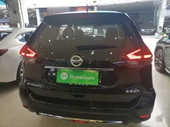 2021 Nissan X-Trail 2.0L CVT 2WD XL Premium, чёрный — фото 4
