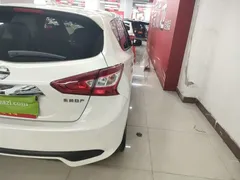 2021 Nissan Tiida 1.6L CVT, белый — фото 8