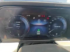 2025 Hongqi HS5 2.0T 4WD Pro, чёрный — фото 8