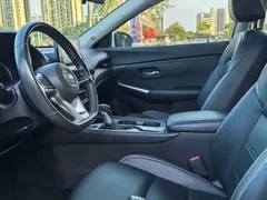 2021 Nissan Sylphy 1.6L XL CVT, белый — фото 22