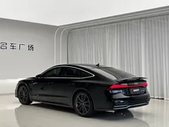 2022 Audi A7 45 TFSI — фото 14