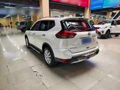 2021 Nissan X-Trail 2.0L CVT 2WD XL ITS, белый — фото 23