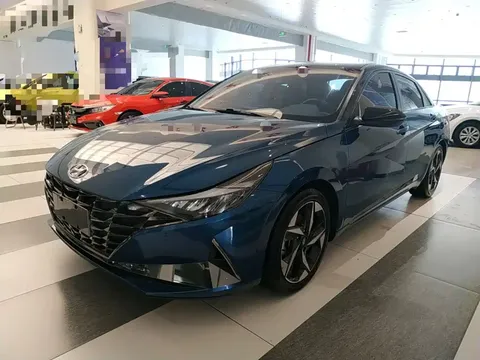 2021 Hyundai Elantra 1.5L CVT LUX Premium