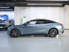 2025 BYD Han L DM-p 4WD LiDAR flagship model — фото 5