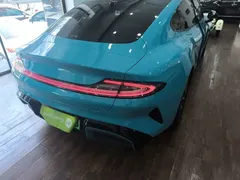 2024 Xiaomi SU7 RWD Long Range Smart Driving, синий — фото 24
