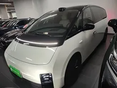 2024 Li Auto MEGA Ultra, белый — фото 2