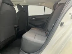 2021 Toyota Corolla TNGA 1.5L CVT Elite, белый — фото 19