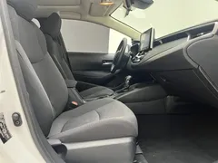 2021 Toyota Corolla TNGA 1.5L CVT Elite, белый — фото 21