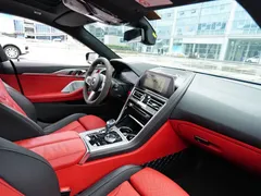 2022 BMW 8 Series 8 840i xDrive M — фото 8