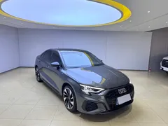 2022 Audi A3L Limousine 35 TFSI — фото 3