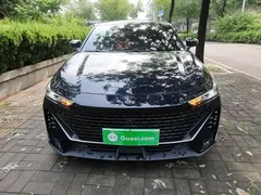 2022 Changan UNI-V 1.5T Premium, чёрный — фото 3