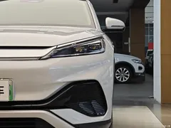 2023 BYD Yuan PLUS Champion 510KM Transcendence, белый — фото 2