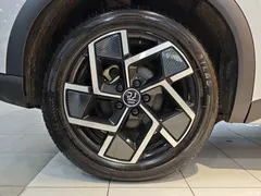 2023 BYD Yuan PLUS Champion 510KM Transcendence, белый — фото 31
