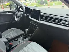 2022 Volkswagen Tiguan L 330TSI AT 2WD R-Line Flagship, белый — фото 13