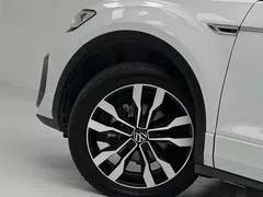 2022 Volkswagen T-Roc 280TSI DSG 2WD R-Line Pro PLUS, белый — фото 15