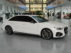 2022 Audi A4L 40 TFSI quattro RS Package, белый — фото 10