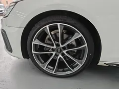 2022 Audi A4L 40 TFSI quattro RS Package, белый — фото 12