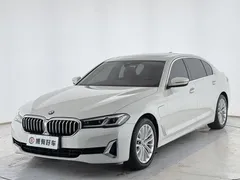 2021 BMW 5 Series 5 535Le, белый — фото 1