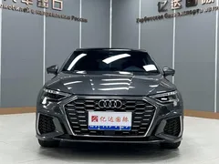 2022 Audi A3L Limousine 35 TFSI Luxury Sport — фото 2