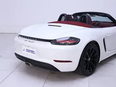 2022 Porsche 718 Boxster 2.0T, белый — фото 8