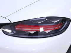 2022 Porsche 718 Boxster 2.0T, белый — фото 9