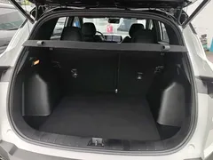 2022 Geely Coolray 1.5TD DCT, белый — фото 19